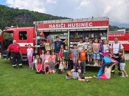 Družina na hasičích 